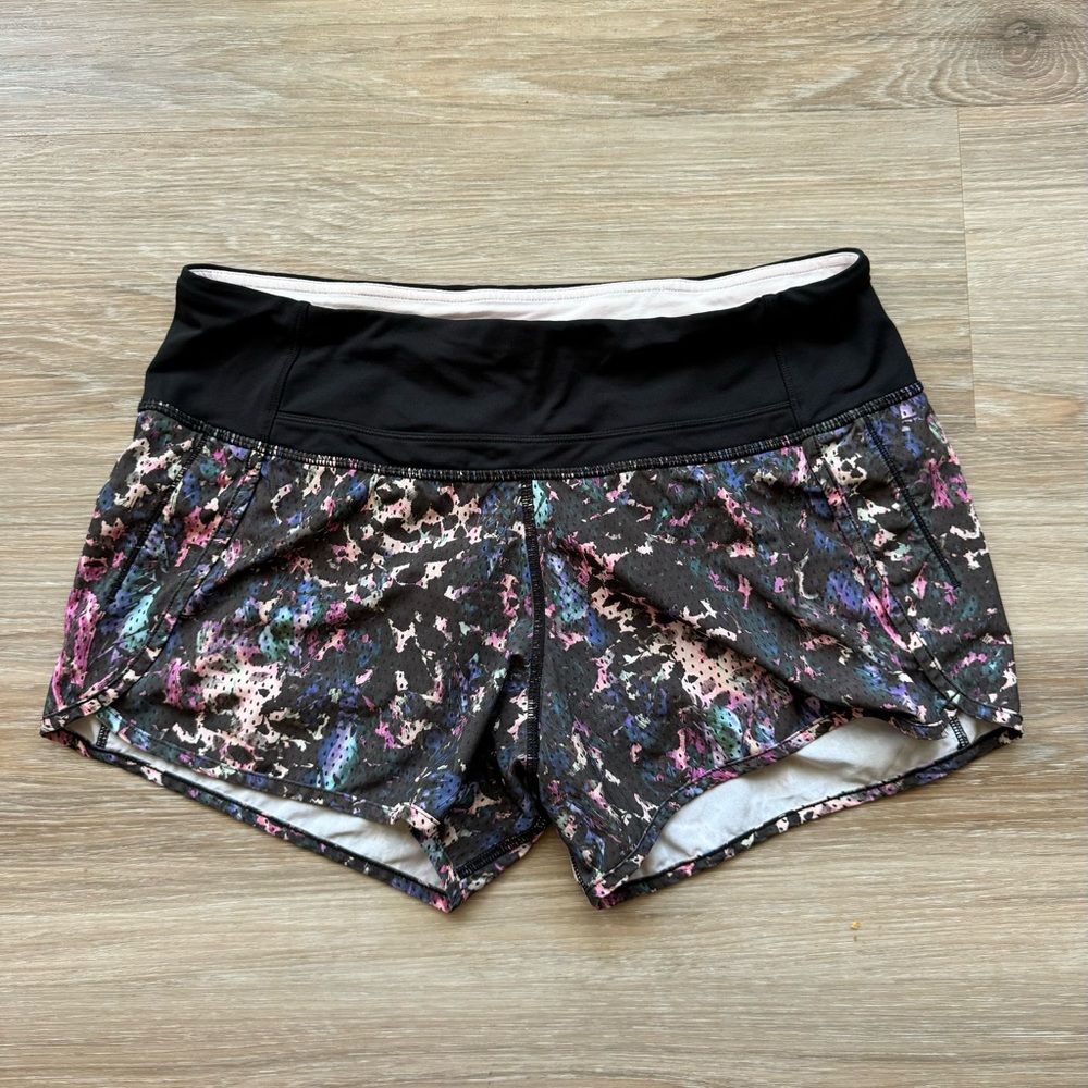 Lululemon Run Times Short 4-way Stretch Size 6